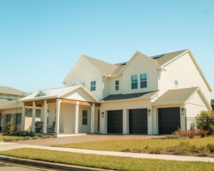 Renting New Construction in Southeast Orlando: Warranties, CDDs, and What the Builder Won't Tell You