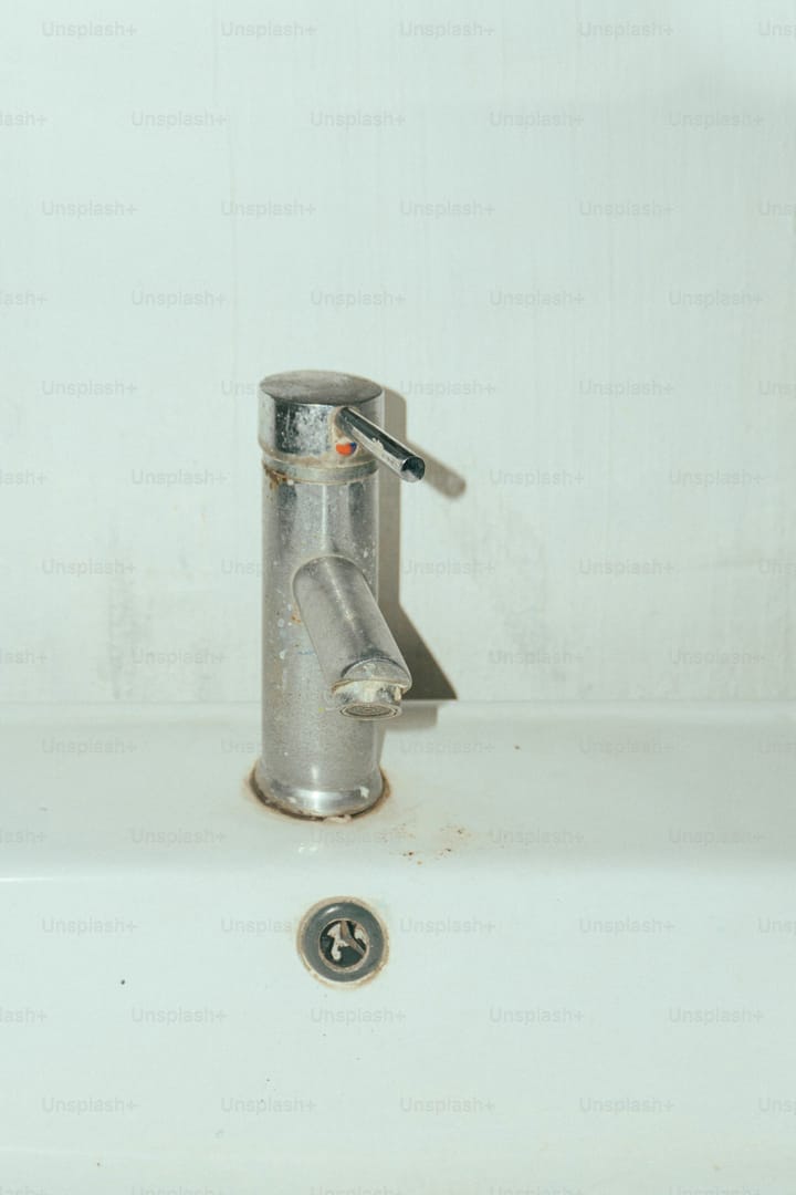 Emergency Maintenance Protocol for Florida Rental Properties