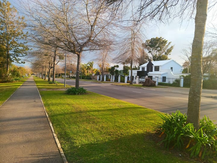 House Hacking in Florida: Live in One Unit, Rent the Rest