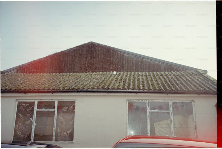 Windstorm Insurance in Florida: What Landlords Pay and Why